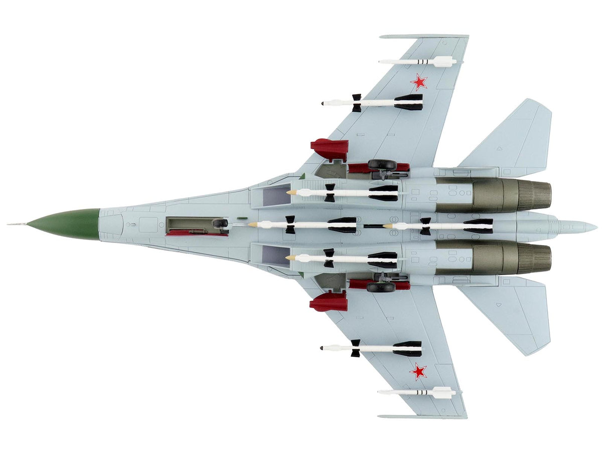 Sukhoi Su-27 Flanker-B Fighter Aircraft "Red 36 Barents Sea 941st IAP" (1987) Soviet Air Force "Air Power Series" 1/72 Diecast Model