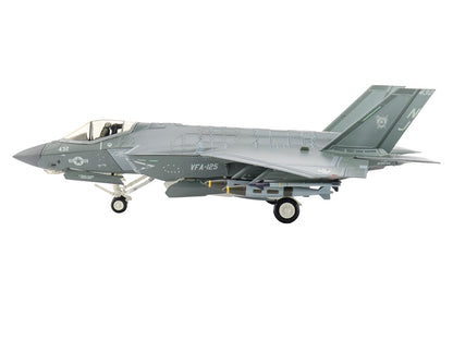 Lockheed F-35C Lightning II Aircraft "169034 VFA-125 Rough Raiders" (2022) United States Navy "Air Power Series" 1/72 Diecast Model