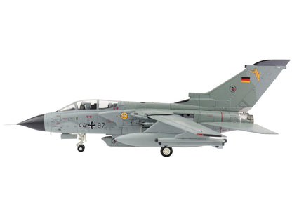 Panavia Tornado IDS Aircraft "Afghanistan Operation" "44+97 AG 51 Mazar-e Sharif" (August 2008) "Air Power Series" 1/72 Diecast Model