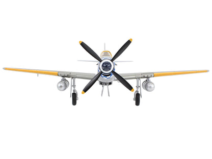 North American Mustang Mk.IV Fighter Aircraft "Flight Lieutenant Arthur S. 'Joe' Doley 19th Squadron" (1945) British Royal Air Force "Air Power Series" 1/48 Diecast Model