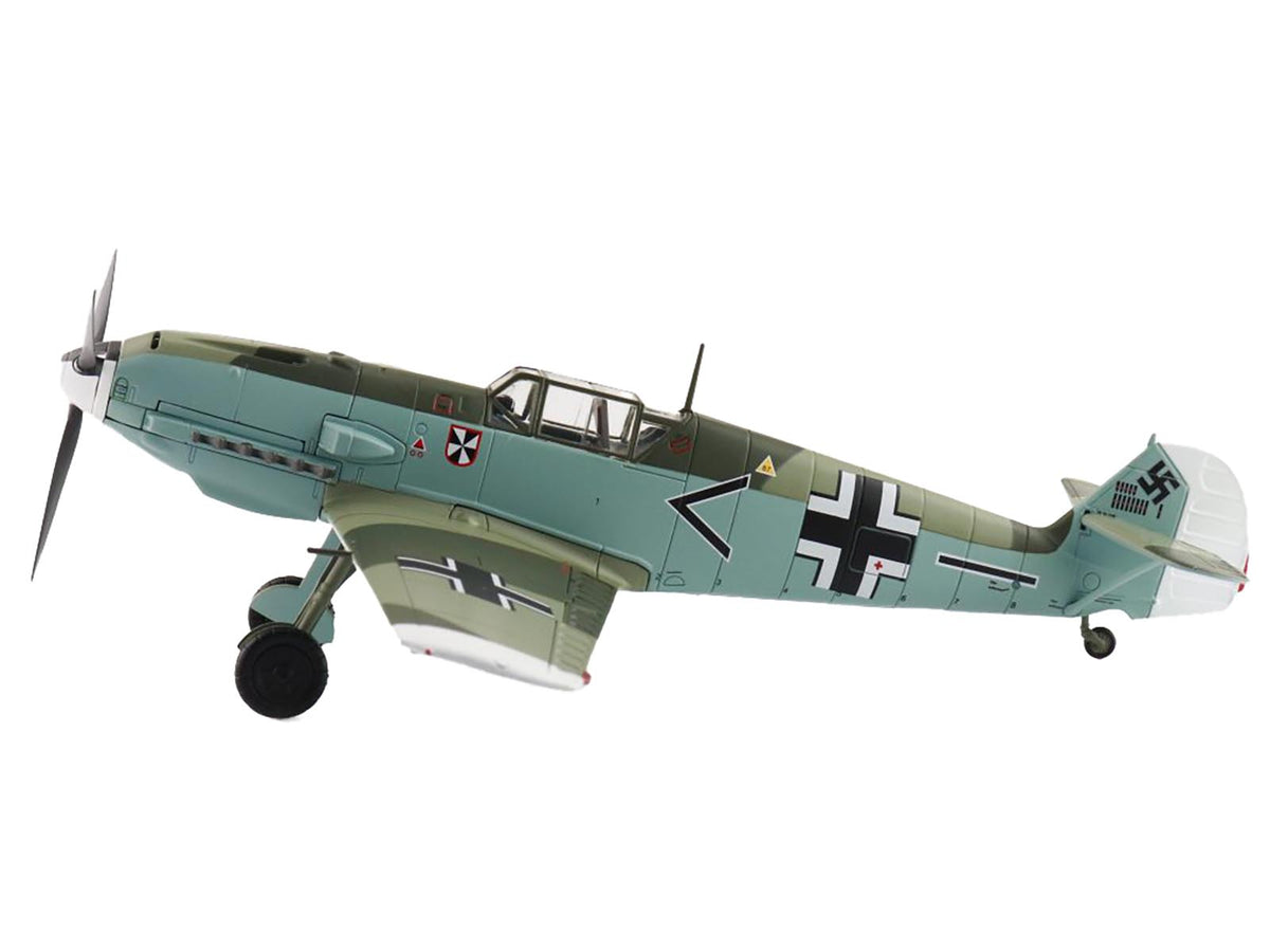 Messerschmitt BF 109E-4 Fighter Aircraft "Franz von Werra II/JG-3" (1940) German Luftwaffe "Air Power Series" 1/48 Diecast Model