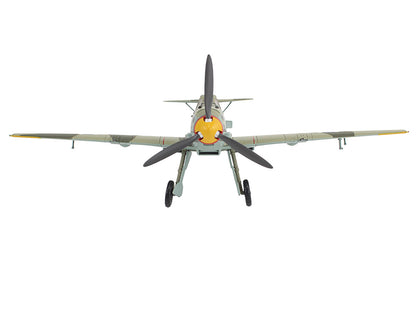Messerschmitt Bf 109E-3 Fighter Aircraft "White 2 Jan Reznak 13.(slow)/JG 52 Kraznodar USSR" (1943) German Luftwaffe "Air Power Series" 1/48 Diecast Model