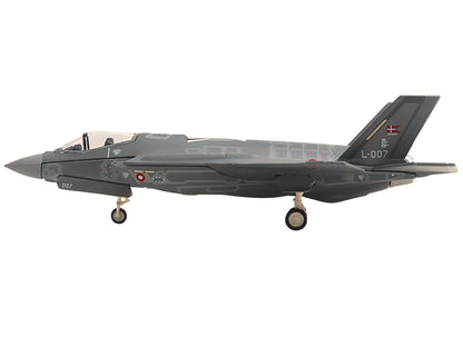 Lockheed Martin F-35A Lightning II Aircraft "Eskadrille 727 Skrydstrup Air Base" (L-007) Royal Danish Air Force 1/200 Diecast Model