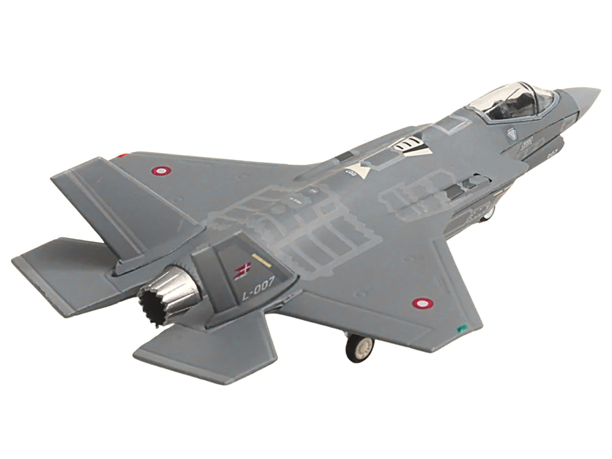 Lockheed Martin F-35A Lightning II Aircraft "Eskadrille 727 Skrydstrup Air Base" (L-007) Royal Danish Air Force 1/200 Diecast Model