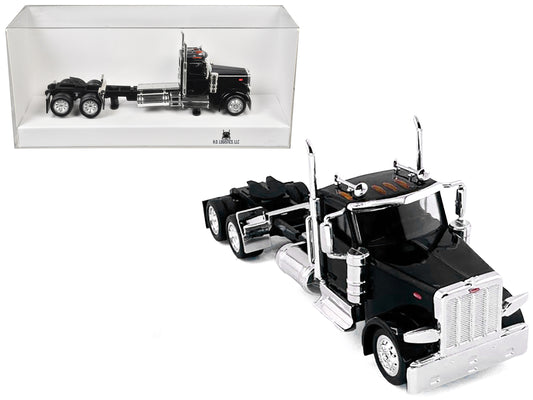 Peterbilt 589 2-Axel Day Cab Black 1/87 (HO) Plastic Model Car