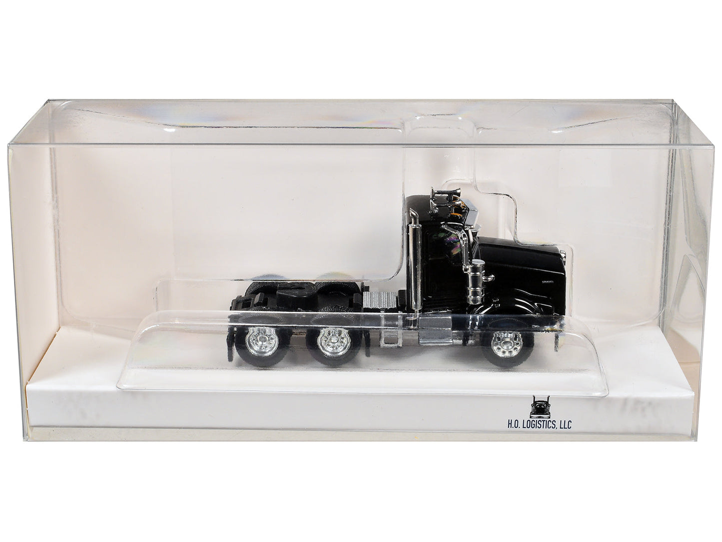 Kenworth T800 Day Cab Black 1/87 (HO) Scale Plastic Model Car