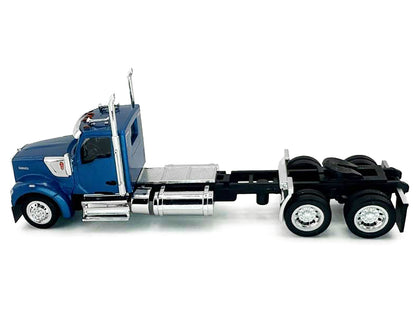 Kenworth W990 2-Axel Day Cab Blue Metallic 1/87 (HO) Plastic Model Car