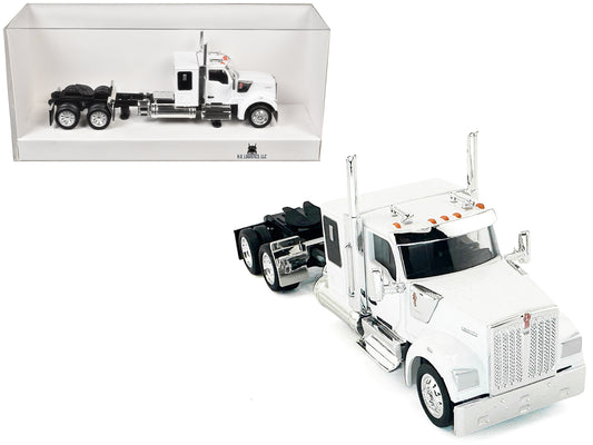 Kenworth W990 with Flat Top Sleeper Cab White 1/87 (HO) Plastic Model Car