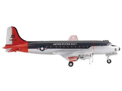 Douglas R5D-3 Skymaster Transport Aircraft "Operation Deep Freeze" (1950s) United States Navy "Airliner Series" 1/200 Diecast Model
