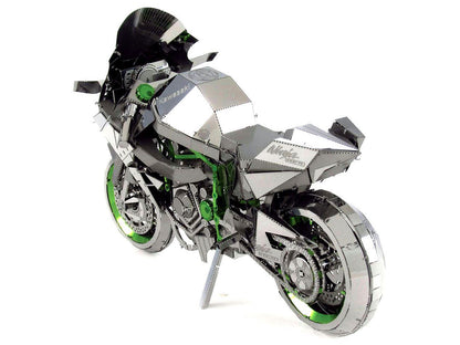 Model Kit Kawasaki Ninja H2R Motorcycle (Expert Difficulty) Steel Model