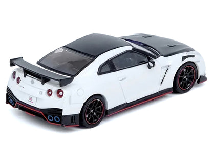 Nissan GT-R (R35) Nismo RHD (Right Hand Drive) White with Carbon Hood and Top 1/64 Diecast Model Car