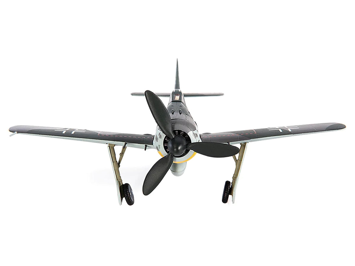 Focke-Wulf Fw 190A-8 Fighter Aircraft "JG 26 Schlageter France" (1945) German Luftwaffe 1/72 Diecast Model