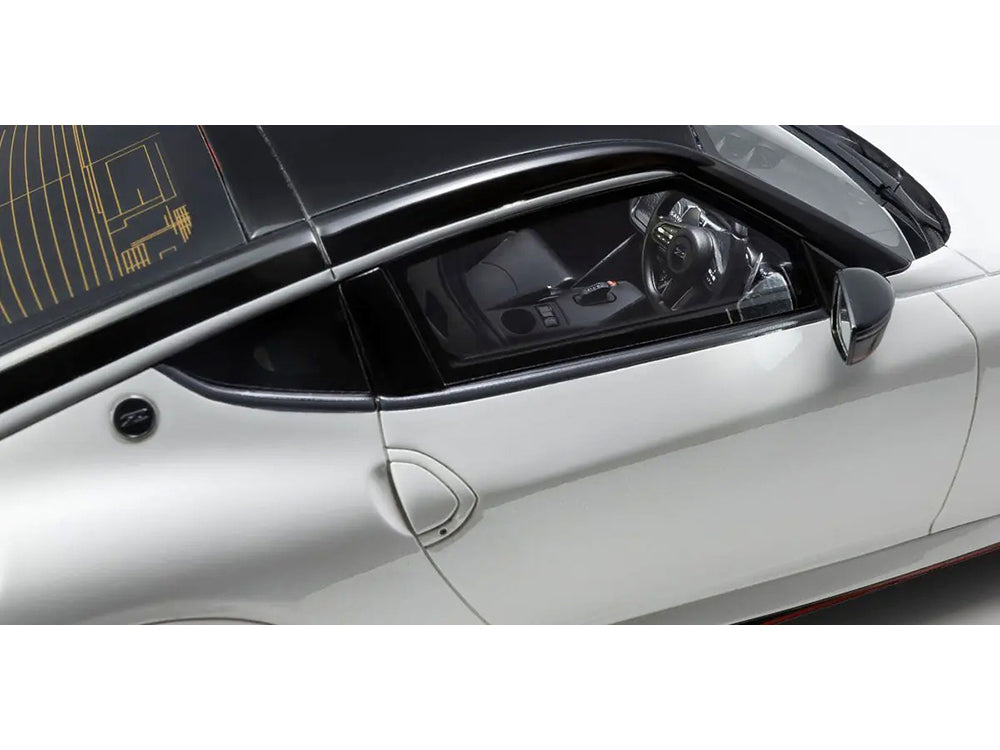 Nissan Fairlady Z NISMO RHD (Right Hand Drive) White with Black Top 1/18 Model Car
