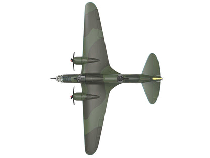 Ilyushin IL-4 Bomber Aircraft "Soviet Baltic Fleet Guards Regiment" (1942) "Planes of World War II" Series 1/144 Diecast Model Airplane