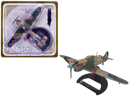 Hawker Hurricane Mk.IIB Aircraft "No. 134 Squadron 151 Wing Vaenga USSR" (1941) British Royal Air Force "Planes of World War II" Series 1/72 Diecast Model Airplane