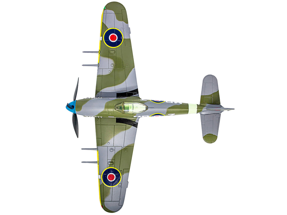 Hawker Typhoon Mk IB Fighter-Bomber Aircraft "No. 245 (Northern Rhodesian) Squadron" Royal Air Force (1942) "Planes of World War II" Series 1/72 Diecast Model Airplane
