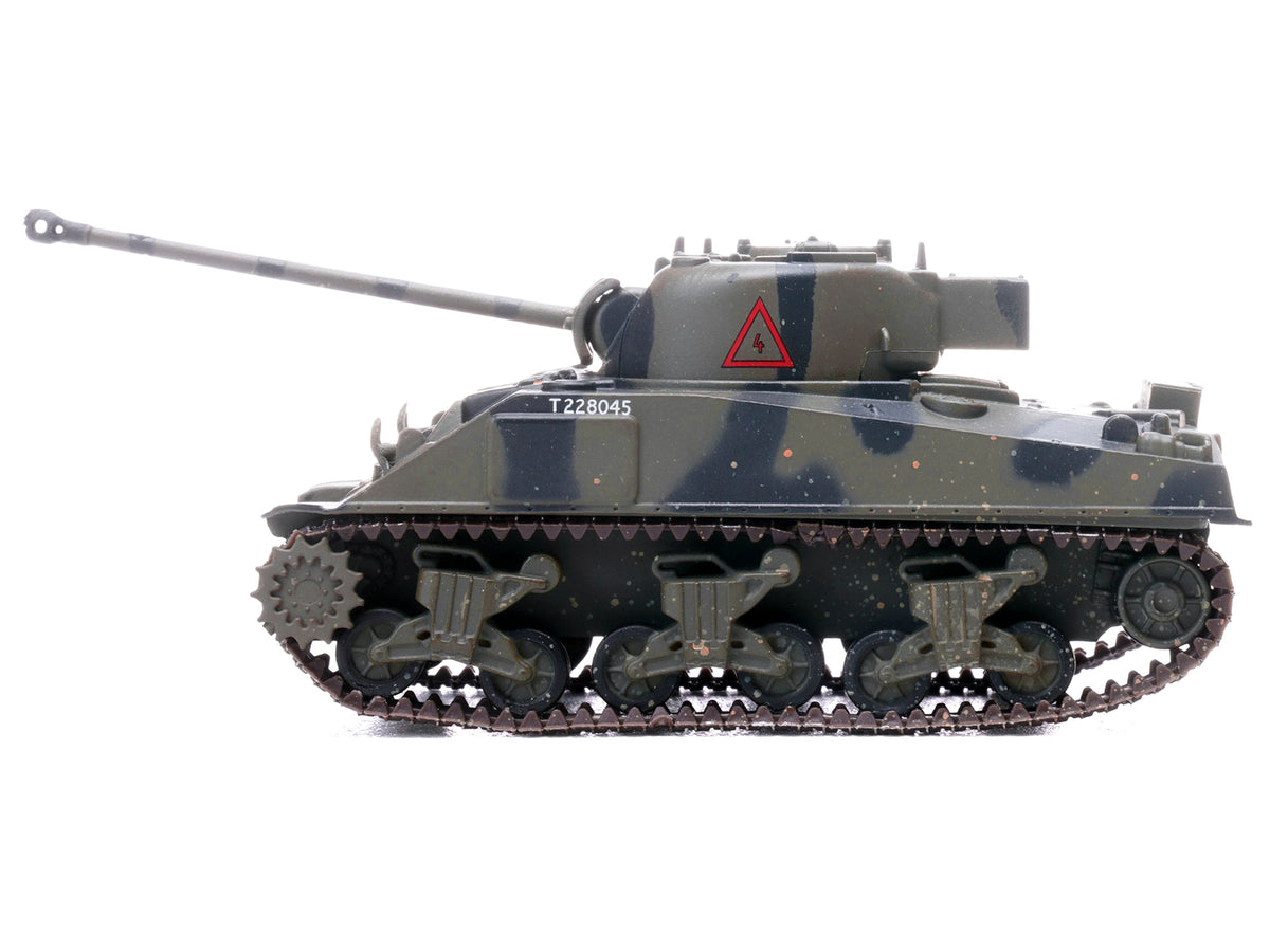Sherman Firefly Mk.VC Medium Tank "A Squadron 4th/7th Royal Dragoon Guards 8th Armoured Brigade Normandy" (1944) British Army 1/72 Diecast Model