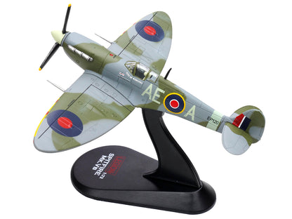 Supermarine Spitfire Mk Vb Fighter Aircraft "EP120 Flight Lieutenant James 'Jeff' Northcott No. 402 City of Winnipeg Squadron" (1943-1944) Royal Canadian Air Force 1/72 Diecast Model