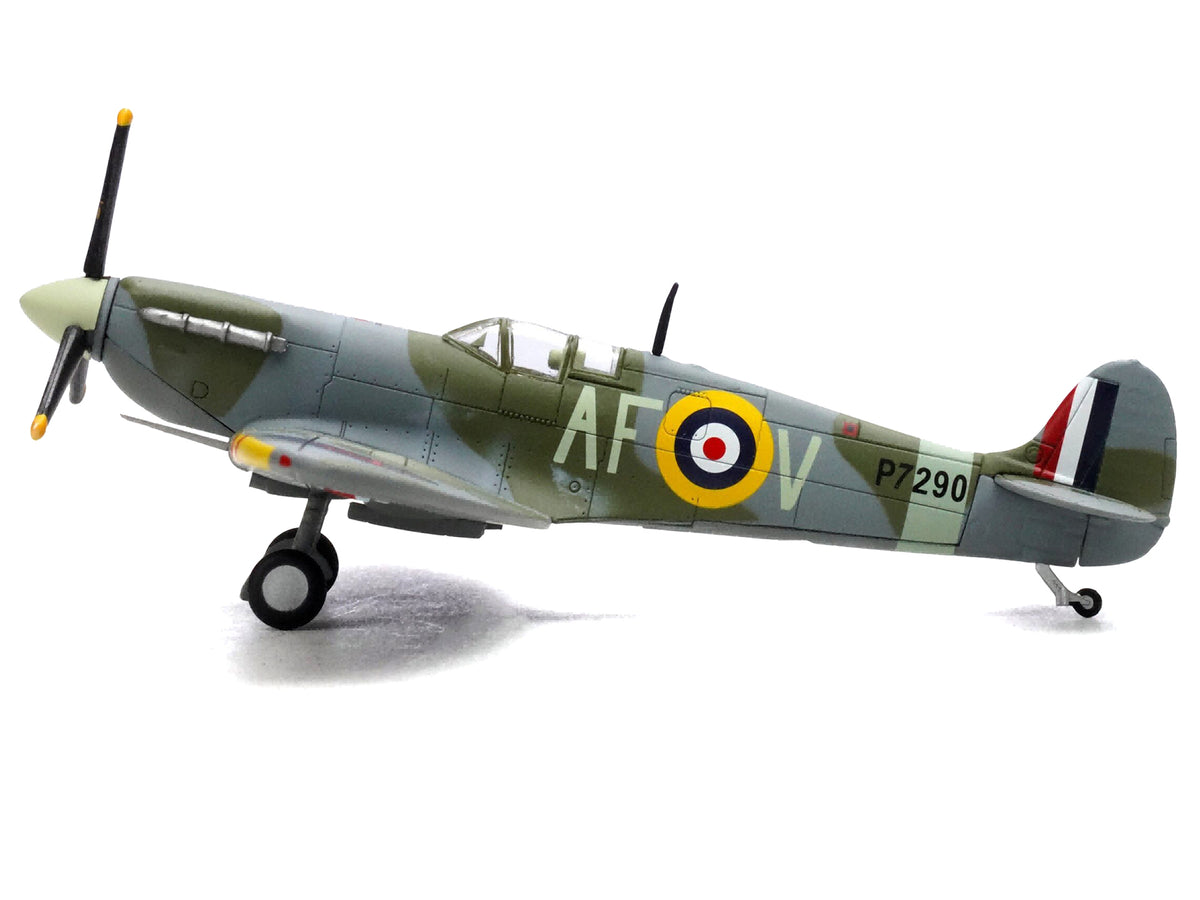 Supermarine Spitfire Mk IIa Fighter Aircraft "P7290 Air Fighting Development Unit RAF Duxford" (1942) Royal Air Force 1/72 Diecast Model