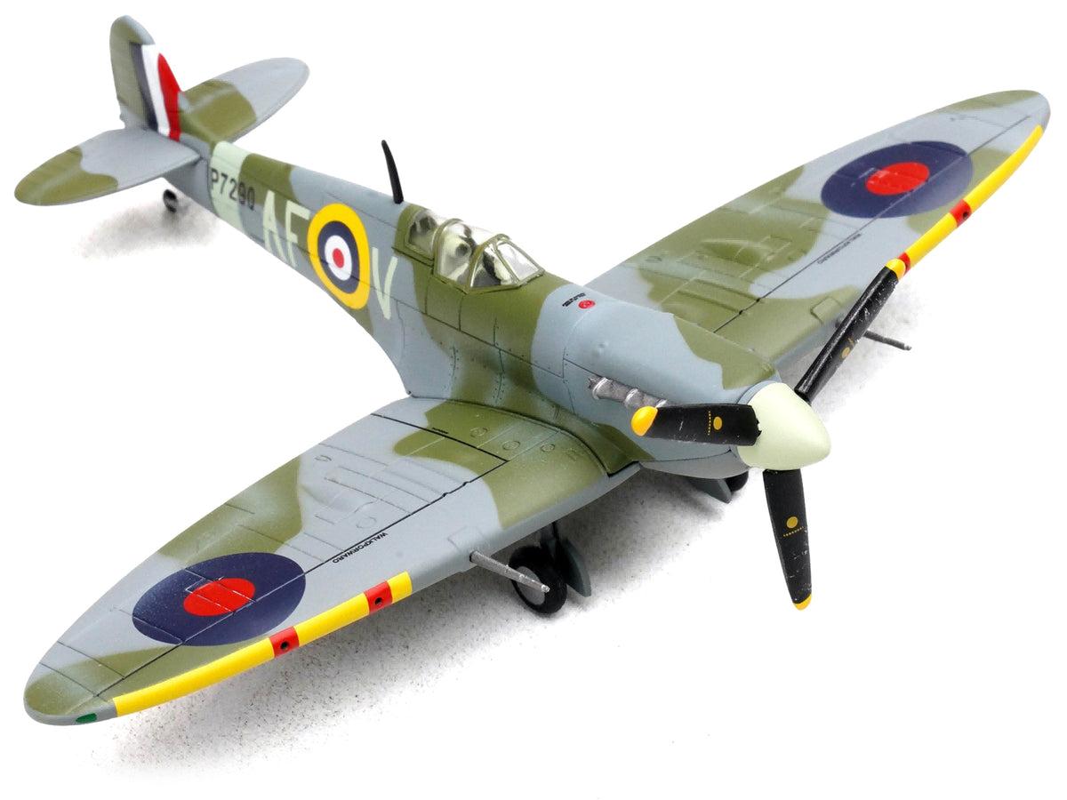 Supermarine Spitfire Mk IIa Fighter Aircraft "P7290 Air Fighting Development Unit RAF Duxford" (1942) Royal Air Force 1/72 Diecast Model