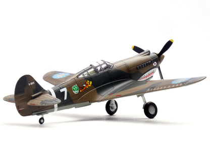 Curtiss P-40B/C Warhawk Fighter Aircraft "White 7 1st Squadron Flying Tigers Chinese Air Force" (1942) 1st American Volunteer Group 1/72 Diecast Model Airplane