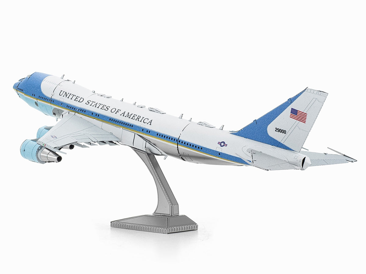 Model Kit Boeing 747 Transport Aircraft "Air Force One Presidential Plane" United States Air Force (Moderate Difficulty) Steel Model