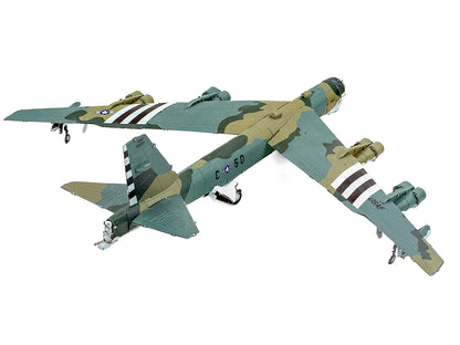 Model Kit Boeing B-52 Stratofortress Bomber Aircraft "United States Air Force" (Challenging Difficulty) Steel Model