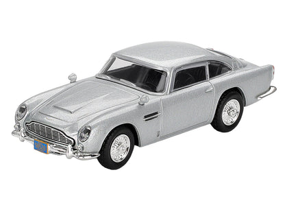 Aston Martin DB5 Birch Silver Metallic 007 James Bond "Casino Royale" (2006) Movie Limited Edition 1/64 Diecast Model Car