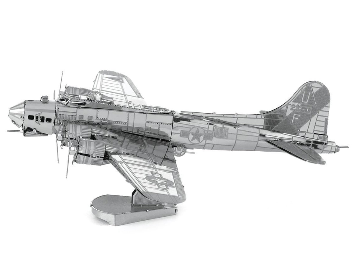 Model Kit Boeing B-17 Flying Fortress Bomber Aircraft (Moderate Difficulty) Steel Model