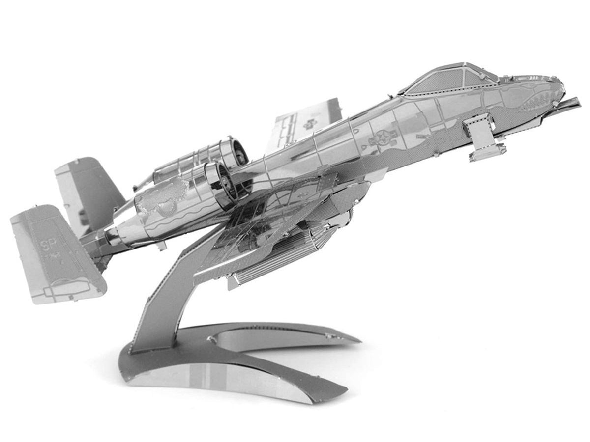 Model Kit Fairchild Republic A-10 Thunderbolt II "Warthog" Attack Aircraft (Moderate Difficulty) Steel Model