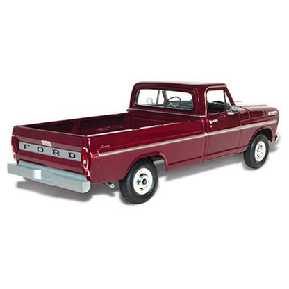 Skill 3 Model Kit 1970 Ford F-100 Custom Cab 4x4 Pickup Truck 1/25 Scale Model