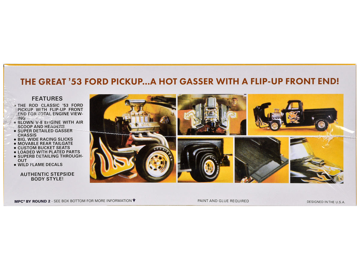 Skill 2 Model Kit 1953 Ford Stepside Pickup Truck 1/25 Scale Model