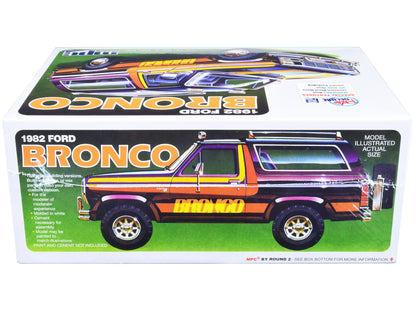 Skill 2 Model Kit 1982 Ford Bronco 1/25 Scale Model