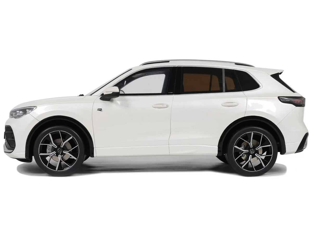 2024 Volkswagen Tiguan E Tsi R-Line Oryx White Pearl Limited Edition to 999 pieces Worldwide 1/18 Model Car
