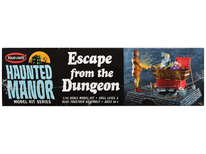 Skill 2 Model Kit Haunted Manor "Escape from the Dungeon" Diorama Set 1/12 Scale Model