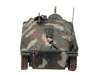 Hetzer (Mid Prod) Tank Destroyer "T-040 Marika 2nd Hungarian Panzer Division Balaton" (1945) German Army 1/72 Diecast Model