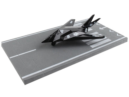 Lockheed F-117 Nighthawk Stealth Aircraft Black "United States Air Force" with Runway Section Diecast Model Airplane