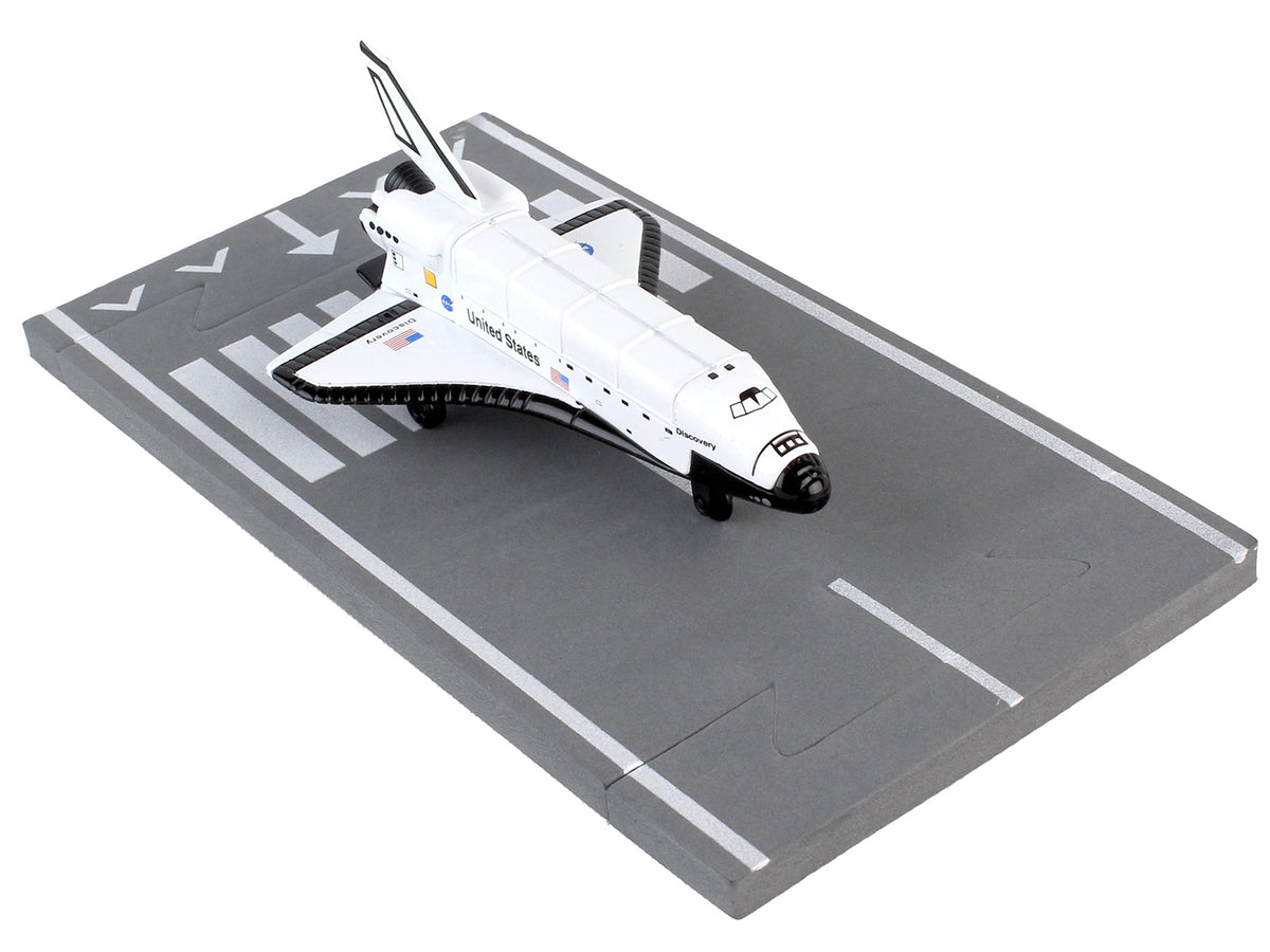 NASA "Discovery" Space Shuttle White "United States" with Runway Section Diecast Model Airplane