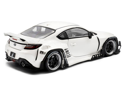 2022 Toyota Pandem GR86 White Metallic 1/43 Diecast Model Car