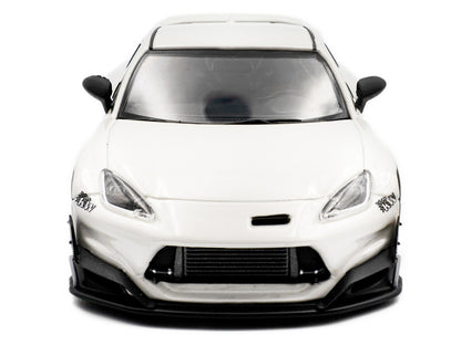2022 Toyota Pandem GR86 White Metallic 1/43 Diecast Model Car