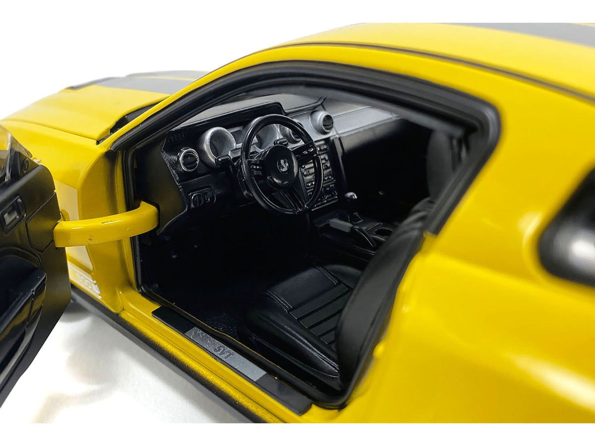 2007 Ford Shelby GT500 Yellow with Silver Stripes "Shelby Collectibles" Series 1/18 Diecast Model Car