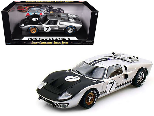 1966 Ford GT-40 MK II #7 Silver 1/18 Diecast Model Car