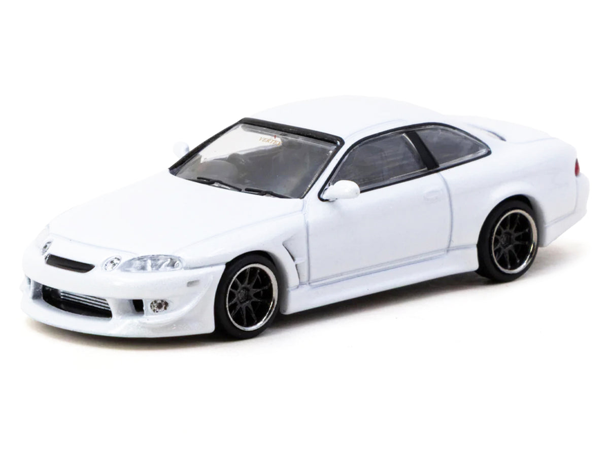 Toyota VERTEX Soarer JZZ30 RHD (Right Hand Drive) White Metallic "Global64" Series 1/64 Diecast Model Car