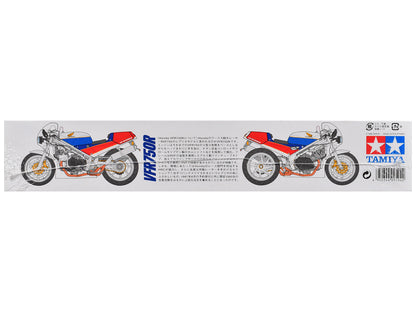 Model Kit Honda VFR750R Motorcycle 1/12 Scale Model