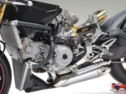 Model Kit Ducati 1199 Panigale S Motorcycle 1/12 Scale Model
