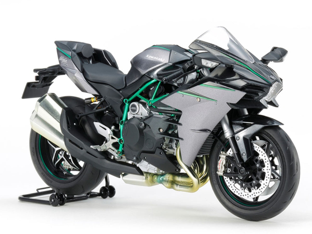 Model Kit Kawasaki Ninja H2 Carbon Motorcycle 1/12 Scale Model