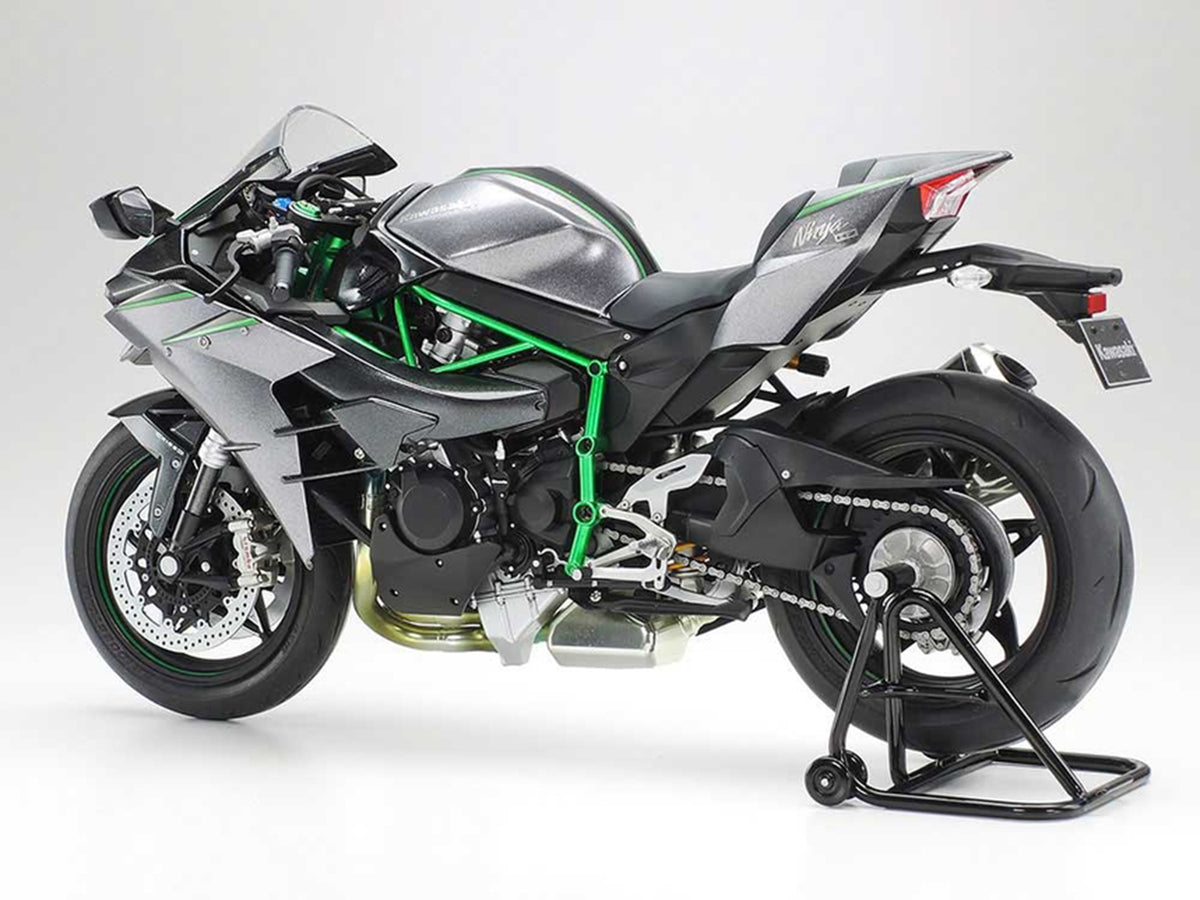 Model Kit Kawasaki Ninja H2 Carbon Motorcycle 1/12 Scale Model