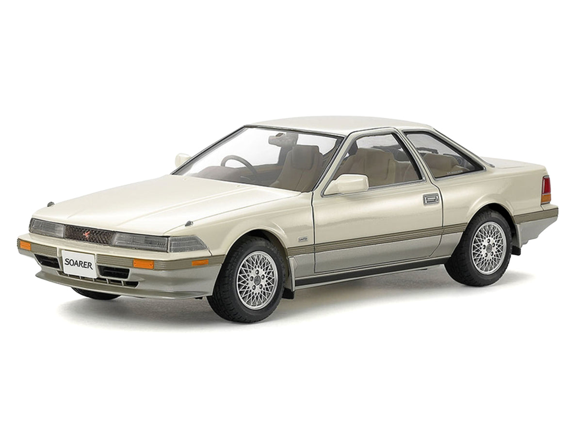Model Kit Toyota Soarer 3.0 GT RHD (Right Hand Drive) 1/24 Scale Model