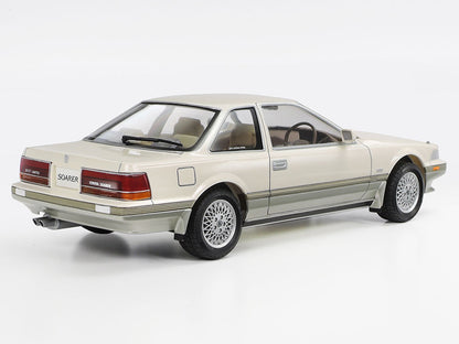 Model Kit Toyota Soarer 3.0 GT RHD (Right Hand Drive) 1/24 Scale Model