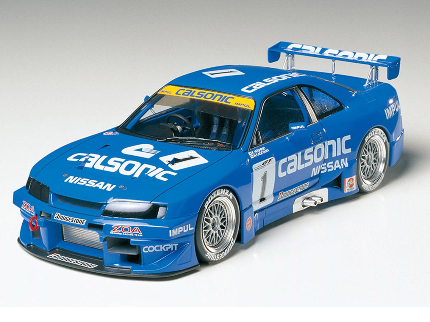 Model Kit Nissan Skyline GT-R "Calsonic" 1/24 Scale Model